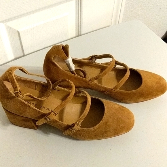 Chinese Laundry Suede 3 Strap Mary Janes size 9 - Picture 3 of 7